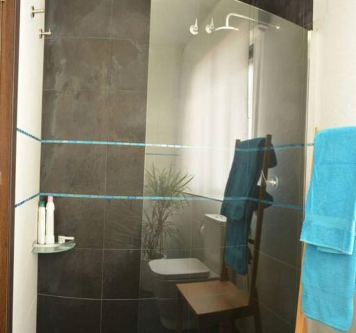 Bonito Ap Centrico Patio Wifi Parking Gratis. Apartment Granada Exterior foto