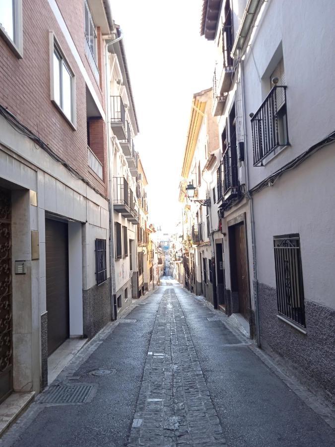 Bonito Ap Centrico Patio Wifi Parking Gratis. Apartment Granada Exterior foto