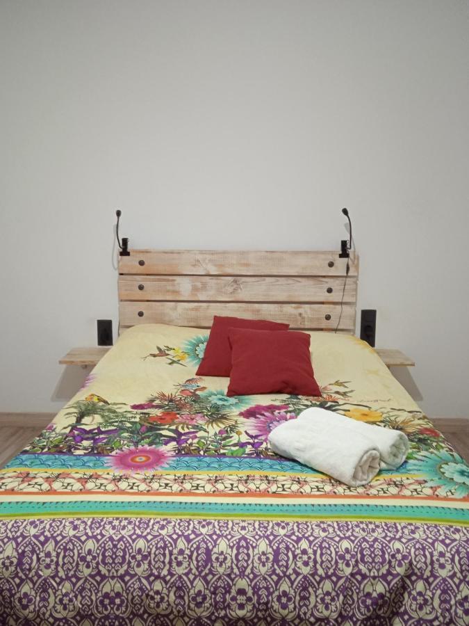 Bonito Ap Centrico Patio Wifi Parking Gratis. Apartment Granada Exterior foto